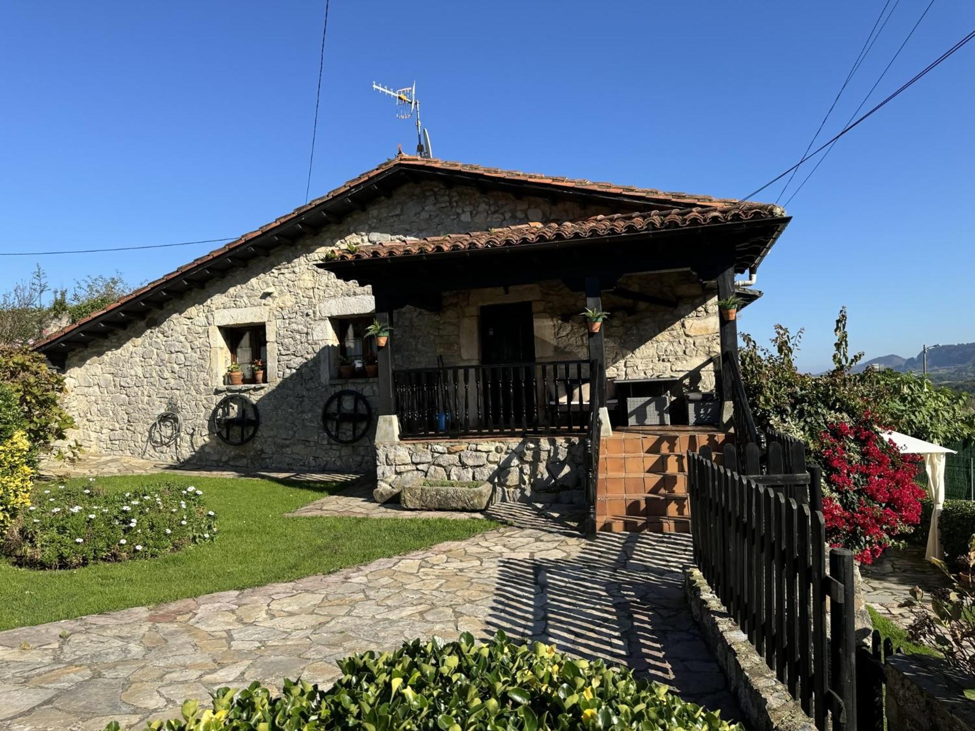 Casa Las Hortensias 2 Pendueles Llanes Luaran gambar